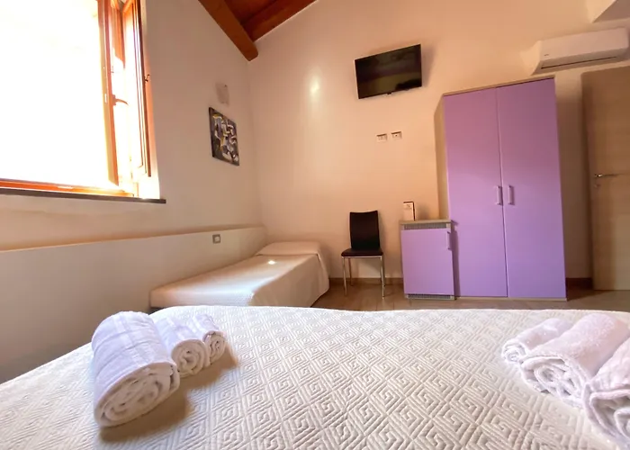 Gioia Guesthouse Càbras